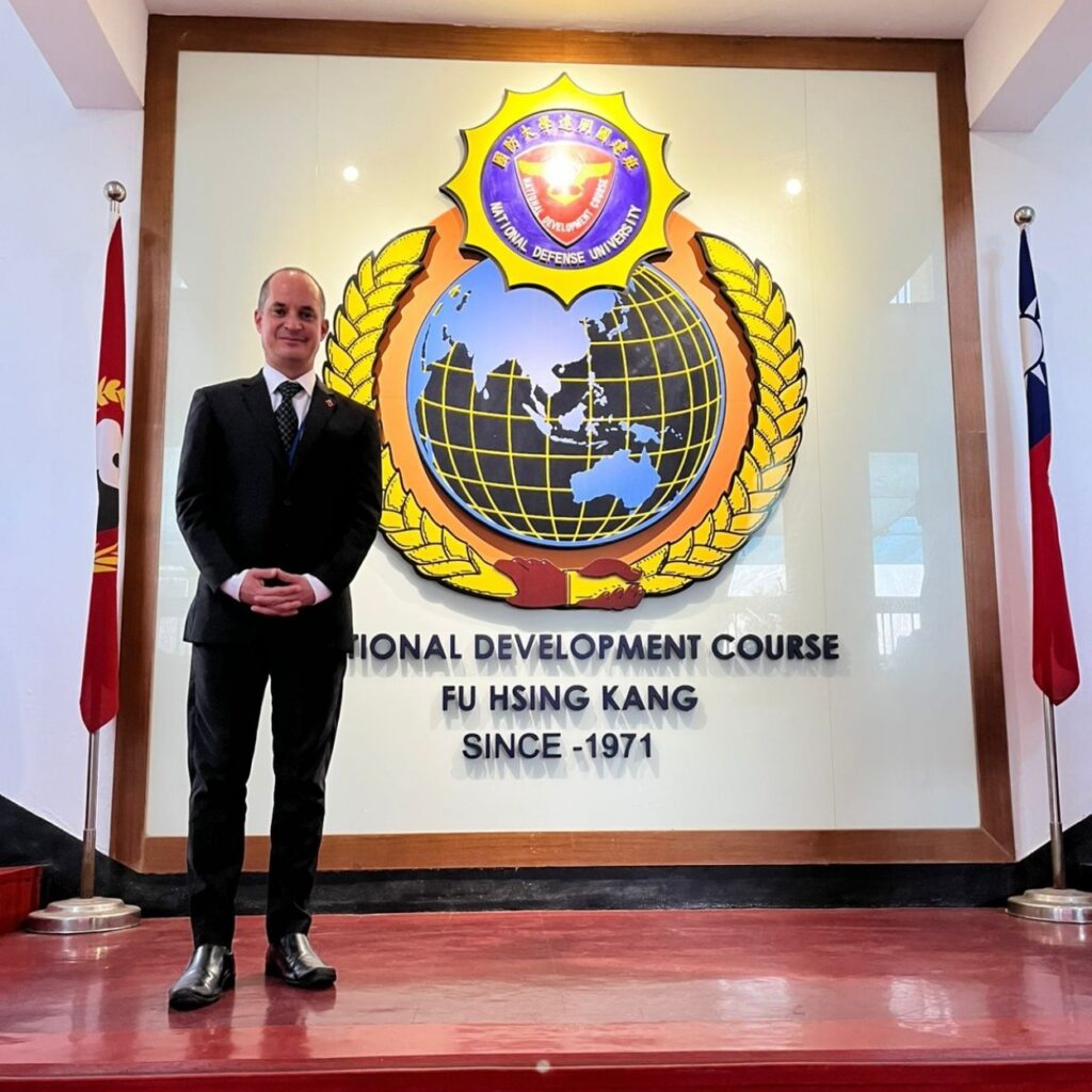 Fu Hsing Kang